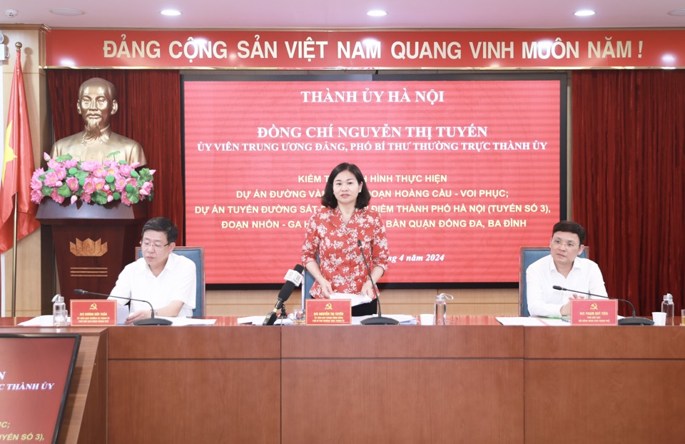 Ph&oacute; B&iacute; thư Thường trực Th&agrave;nh ủy Nguyễn Thị Tuyến ph&aacute;t biểu kết luận cuộc kiểm tra.