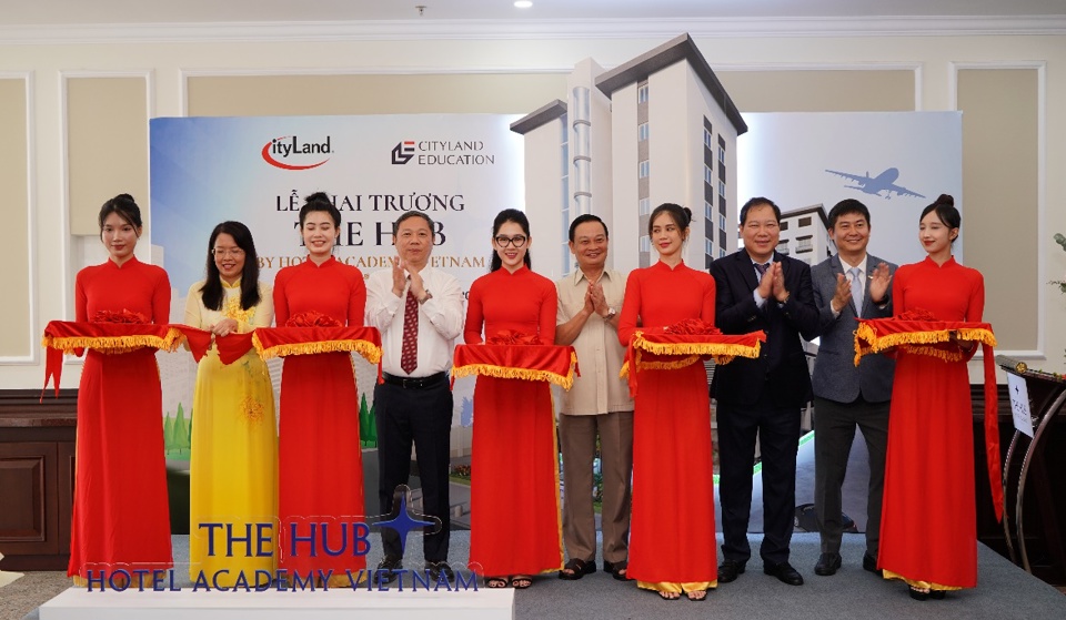 Khách sạn The HUB by Hotel Academy Việt Nam chính thức khai trương tại TP HCM - Ảnh 1
