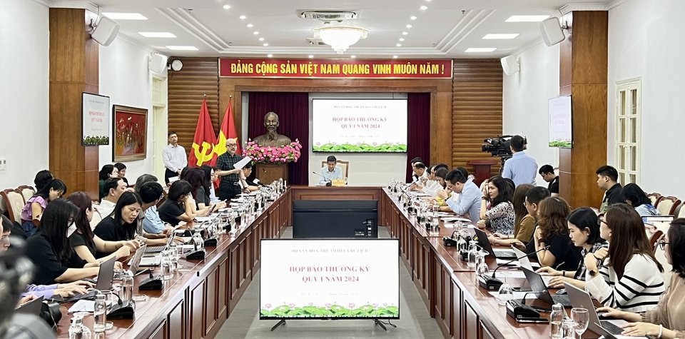 Quang cảnh&nbsp;họp b&aacute;o kỳ qu&yacute; I/2024 của Bộ VHTT&amp;DL.