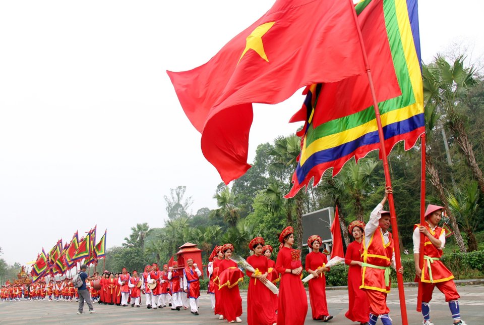 Tỉnh Ph&uacute; Thọ tiếp tục x&acirc;y dựng Lễ hội Đền H&ugrave;ng l&agrave; lễ hội mẫu mực, văn minh ghi dấu những t&igrave;nh cảm đẹp trong l&ograve;ng du kh&aacute;ch khi h&agrave;nh hương về Đất Tổ. Ảnh Ng&acirc;n Kh&aacute;nh.&nbsp;