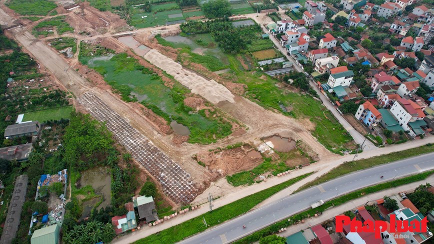 Vị trí sắp xây dựng cầu Hồng Hà nối hai huyện Đan Phượng, Mê Linh - Ảnh 8