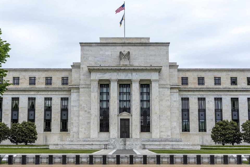 Lạm phát tháng 3 của Mỹ tăng vượt dự kiến có thể buộc Fed phải kéo dài chính sách thắt chặt tiền tệ lâu hơn. Ảnh: AFP