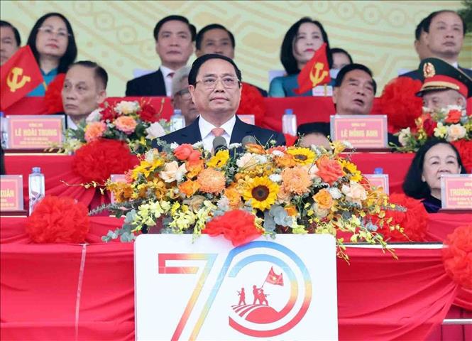 Thủ tướng Phạm Minh Ch&iacute;nh đọc diễn văn tại lễ kỷ niệm. Ảnh: Tuấn Anh/TTXVN&nbsp;