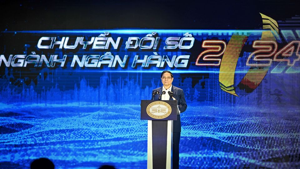 Thủ tướng Chiacute;nh phủ Phạm Minh Chiacute;nh phaacute;t biểu tại sự kiện.