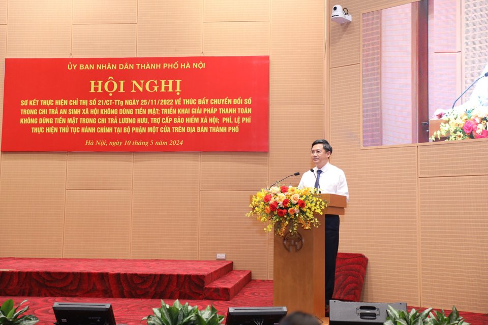 Ph&oacute; Chủ tịch UBND TP H&agrave; Nội&nbsp;H&agrave; Minh Hải chỉ đạo Hội nghị.