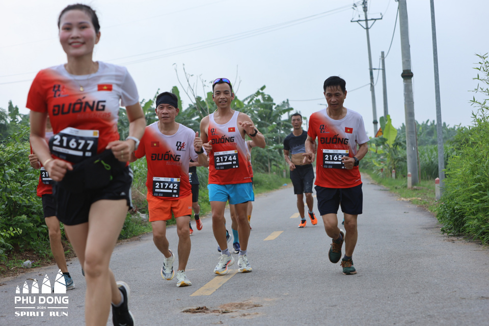 Nhiều hoạt động văn hóa, thể thao hấp dẫn tại lễ hội Gióng đền Phù Đổng - Ảnh 7