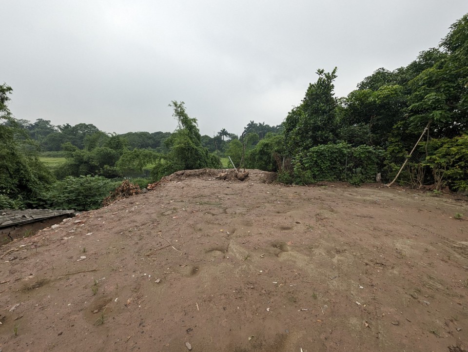 Các bãi thải lấn sông Đáy ở xã Yên Sơn được xử lý ra sao? - Ảnh 1