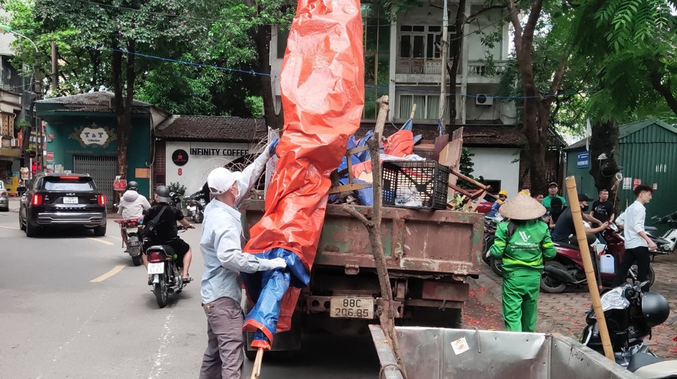 Đối với c&aacute;c h&agrave;nh vi vi phạm, lực lượng chức năng sẽ ki&ecirc;n quyết xử l&yacute; nghi&ecirc;m theo quy định.