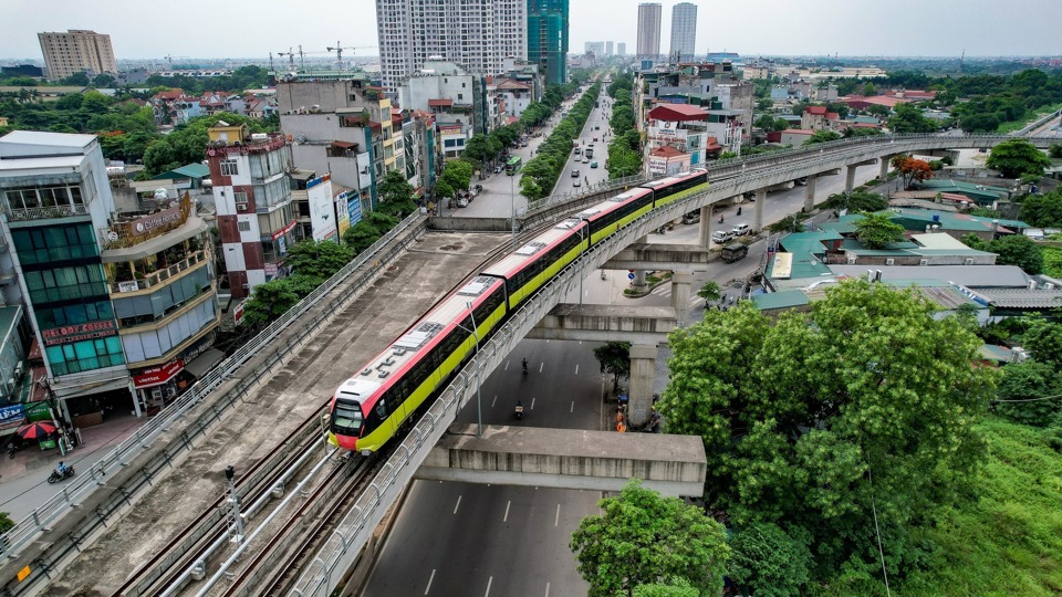 Kết th&uacute;c buổi diễn tập, Ph&oacute; trưởng Ban Quản l&yacute; ĐSĐT H&agrave; Nội Nguyễn B&aacute; Sơn cho biết, kịch bản khẩn cấp sơ t&aacute;n nh&agrave; ga c&oacute; sự tham gia của c&aacute;c b&ecirc;n đ&atilde; diễn ra th&agrave;nh c&ocirc;ng, ho&agrave;n th&agrave;nh những mục ti&ecirc;u đề ra. Đ&acirc;y cũng l&agrave; minh chứng cho sự sẵn s&agrave;ng của to&agrave;n bộ hệ thống trước khi bước v&agrave;o vận h&agrave;nh thương mại.