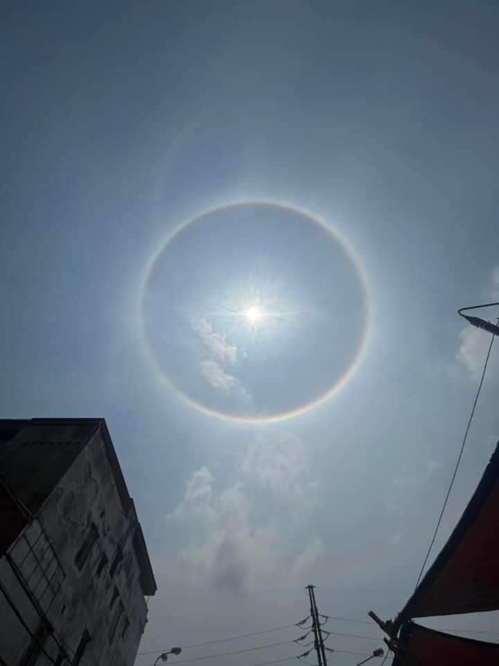 Hào quang quanh Mặt trời xuất hiện tại nhiều địa phương ở Việt Nam - Ảnh 9