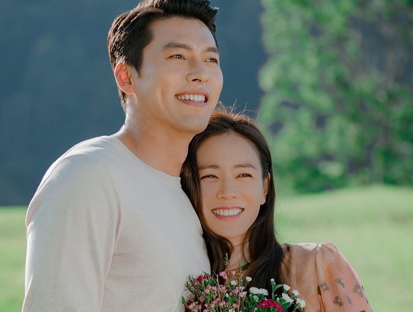 Trước khi cưới Son Ye Jin, Hyun Bin từng c&oacute; thời gian hẹn h&ograve; với Song Hye Kyo. Ảnh: Yonhap