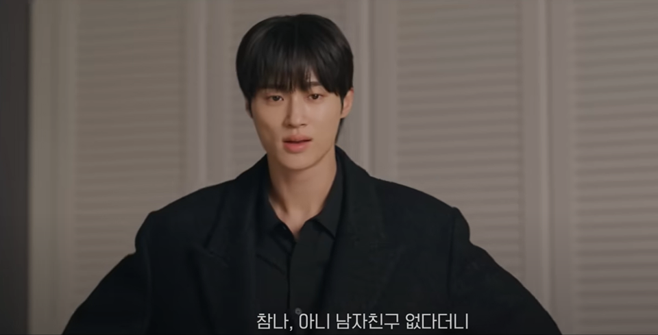 Byeon Woo Seok hé lộ về tập cuối phim "Cõng anh mà chạy" (Lovely Runner) - Ảnh 3