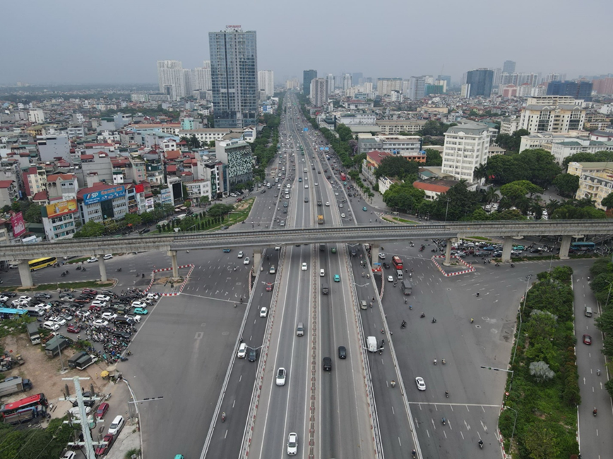 Cầu vượt Mai Dịch: giao thông thuận lợi - Ảnh 10