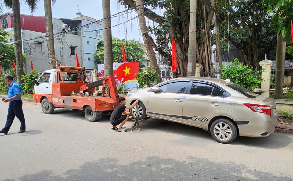 Tăng cường kiểm tra, xử lý các “điểm nóng” trật tự đô thị ở Định Công - Ảnh 10