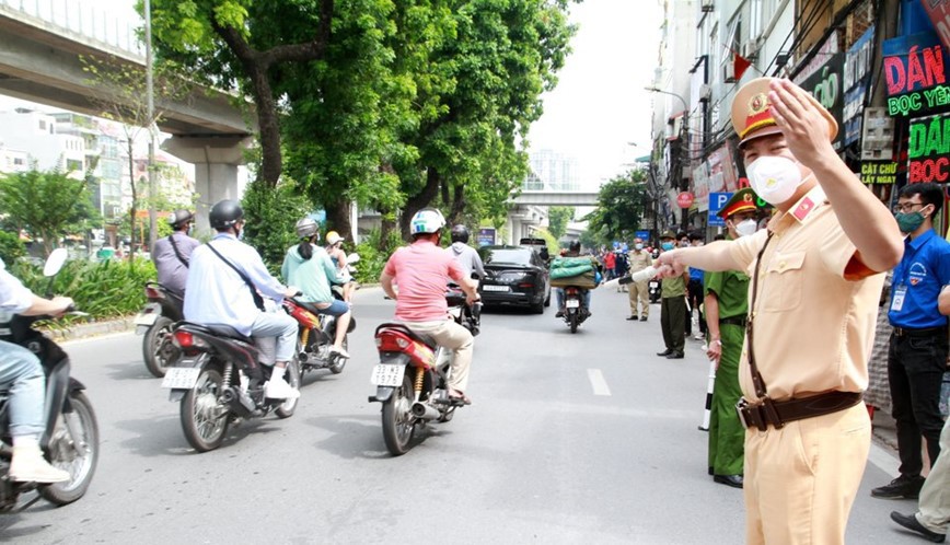 Đảm bảo giao thông thông suốt, an toàn phục vụ kỳ thi tốt nghiệp THPT - Ảnh 1