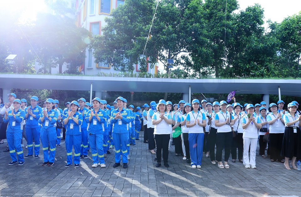 Lễ ph&aacute;t động thu h&uacute;t nhiều đại biểu đến từ nhiều cơ quan, đơn vị, tổ chức tham gia.