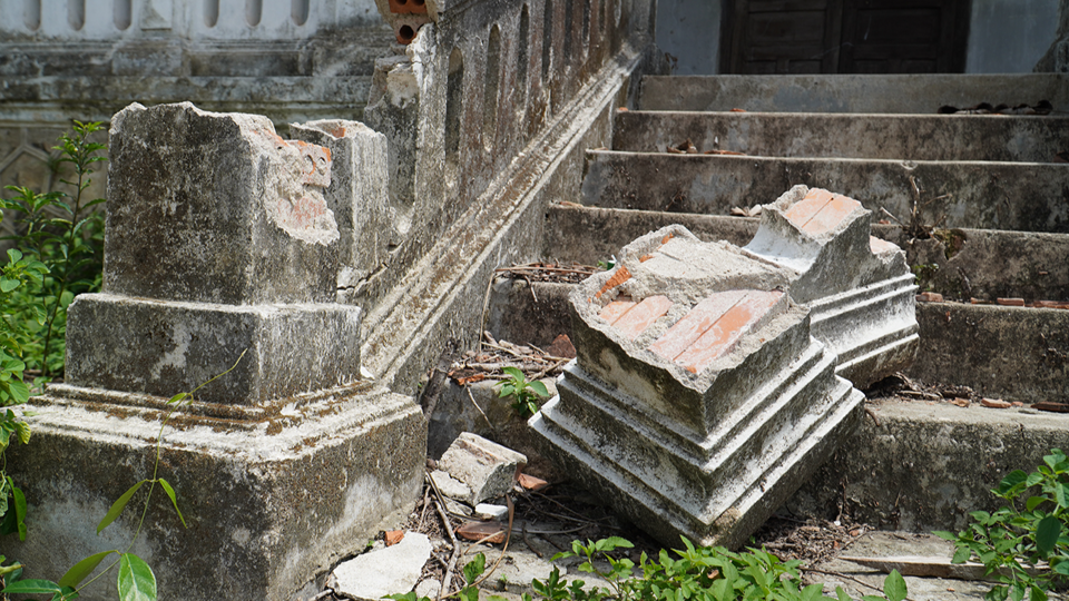Nhà cổ ông Hai Thái 100 tuổi bị bỏ hoang khiến nhiều người tiếc nuối - Ảnh 2