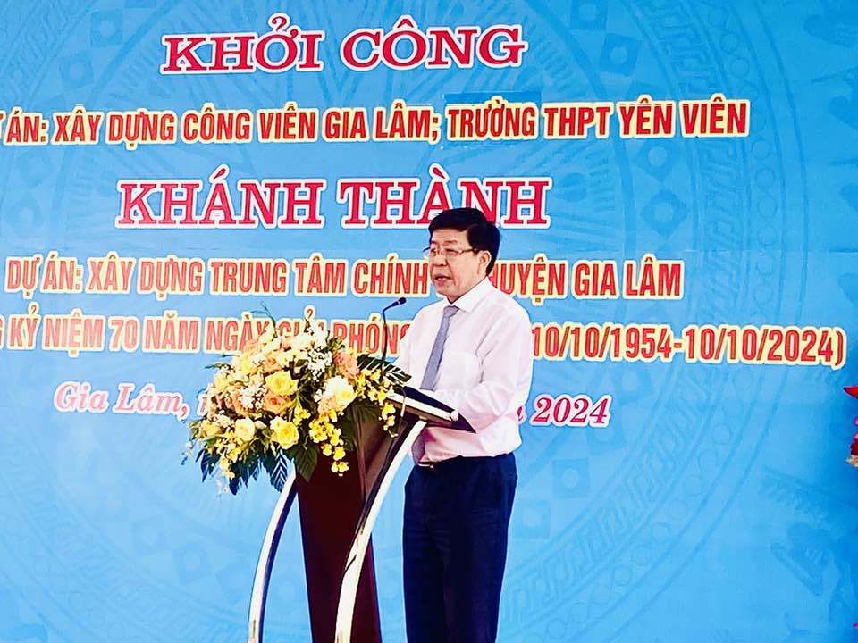 Ph&oacute; Chủ tịch UBND TP H&agrave; Nội Dương Đức Tuấn ph&aacute;t biểu tại lễ khởi c&ocirc;ng.