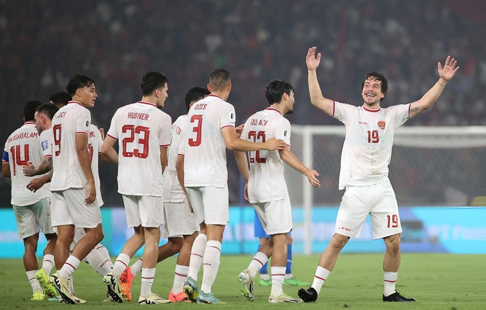 Indonesia lần đầu ti&ecirc;n gi&agrave;nh v&eacute; v&agrave;o v&ograve;ng loại thứ 3 World Cup.