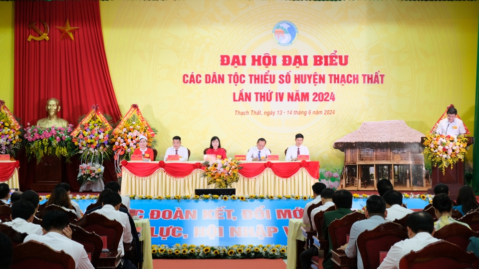 Quang cảnh Đại hội đại biểu c&aacute;c d&acirc;n tộc thiểu số huyện Thạch Thất lần thứ IV năm 2024.