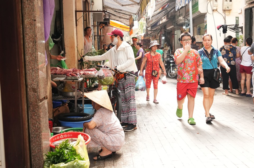 Công tác tuyên truyền làm "then chốt" đảm bảo trật tự đô thị - Ảnh 5