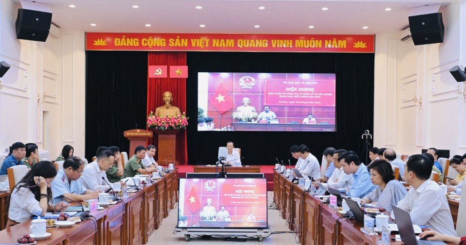 Toàn cảnh hội nghị