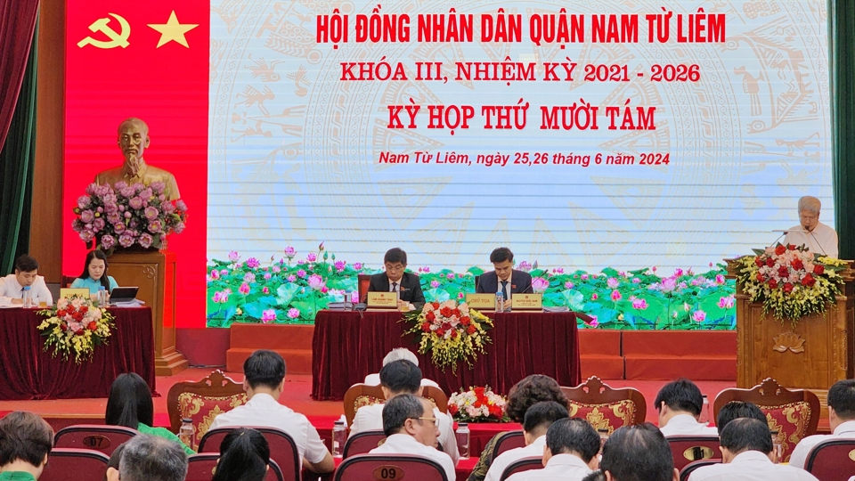 To&agrave;n cảnh kỳ họp