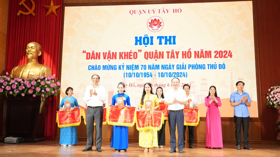 Sôi nổi hội thi “Dân vận khéo” quận Tây Hồ năm 2024 - Ảnh 3