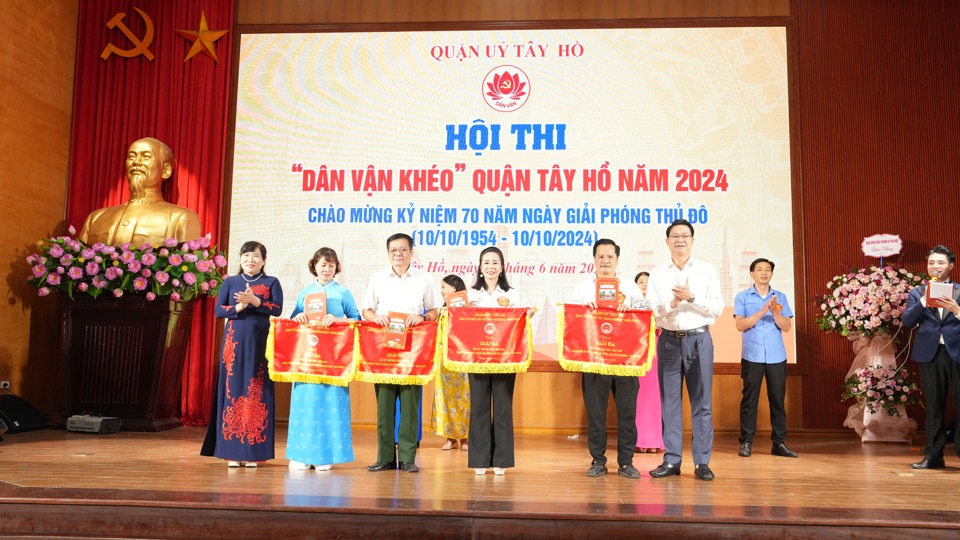 Sôi nổi hội thi “Dân vận khéo” quận Tây Hồ năm 2024 - Ảnh 4