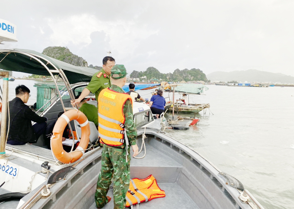 Một ngư d&acirc;n tử vong do ch&igrave;m t&agrave;u c&aacute;. Ảnh: B&aacute;o QN