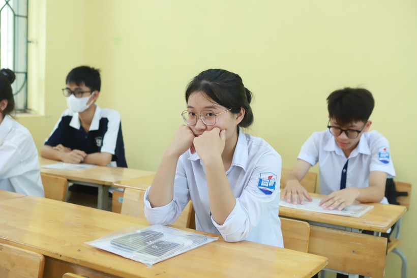Thí sinh dự thi lớp 10 năm học 2024 - 2025 tại Hà Nội