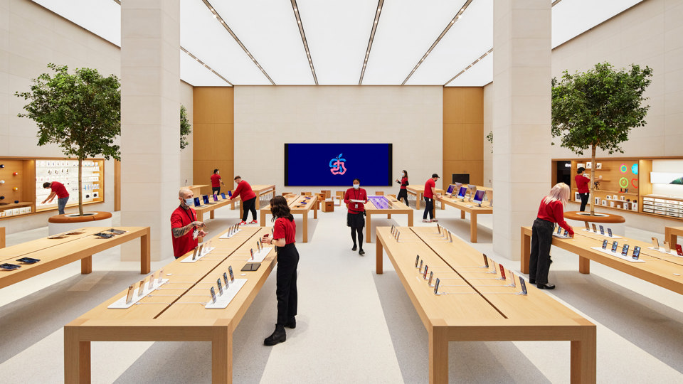 Ngang nhi&ecirc;n đ&aacute;nh cắp phần mềm bản quyền tại Apple Store.