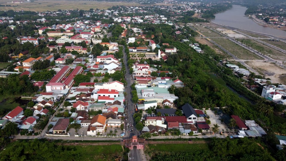 Một g&oacute;c th&agrave;nh cổ Di&ecirc;n Kh&aacute;nh. Ảnh: Trung Nh&acirc;n