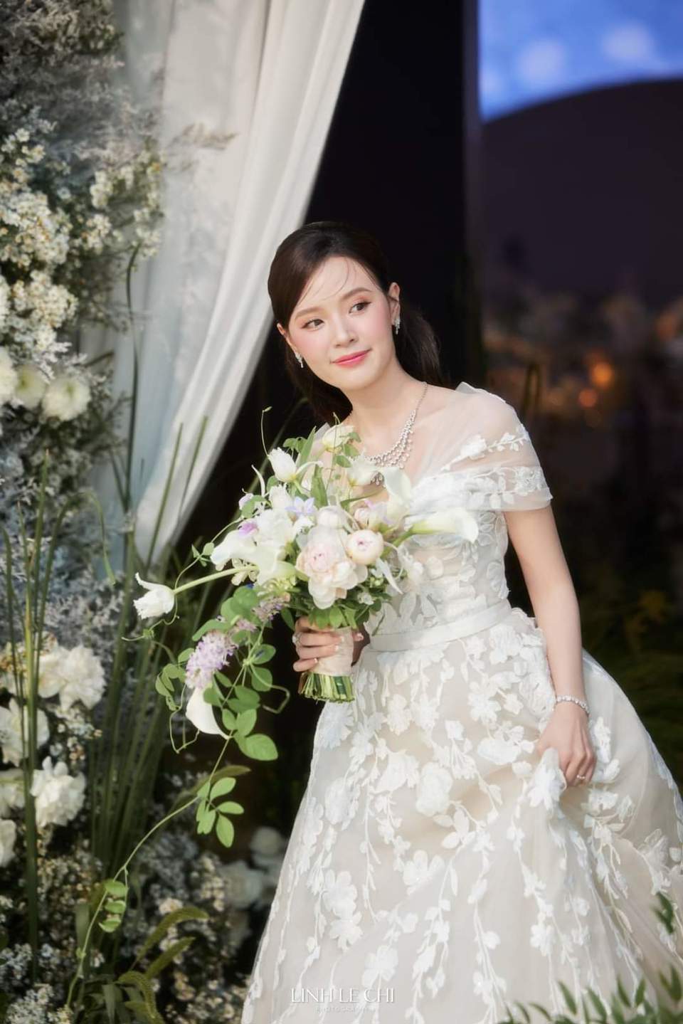 Dàn sao Việt dự đám cưới của Midu và thiếu gia kém tuổi - Ảnh 11