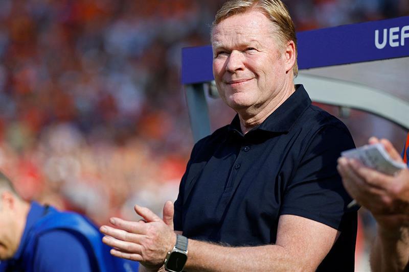 Huấn luyện Ronald Koeman đang nhận nhiều chỉ tr&iacute;ch sau thất bại của H&agrave; Lan trước &Aacute;o. Ảnh: Getty image