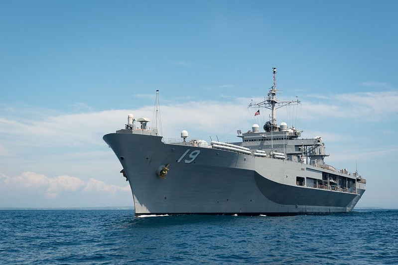 T&agrave;u USS&nbsp;Blue Ridge. Ảnh: ĐSQ Mỹ&nbsp;