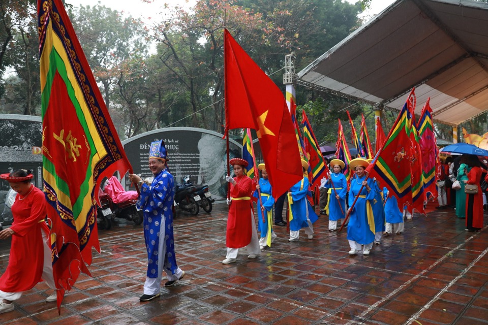 Quận Ba Đ&igrave;nh l&agrave; địa b&agrave;n c&oacute; nhiều di t&iacute;ch lịch sử văn h&oacute;a lịch sử, lễ hội, l&agrave;ng nghề truyền thống c&ograve;n nhiều tiềm năng ph&aacute;t triển du lịch.