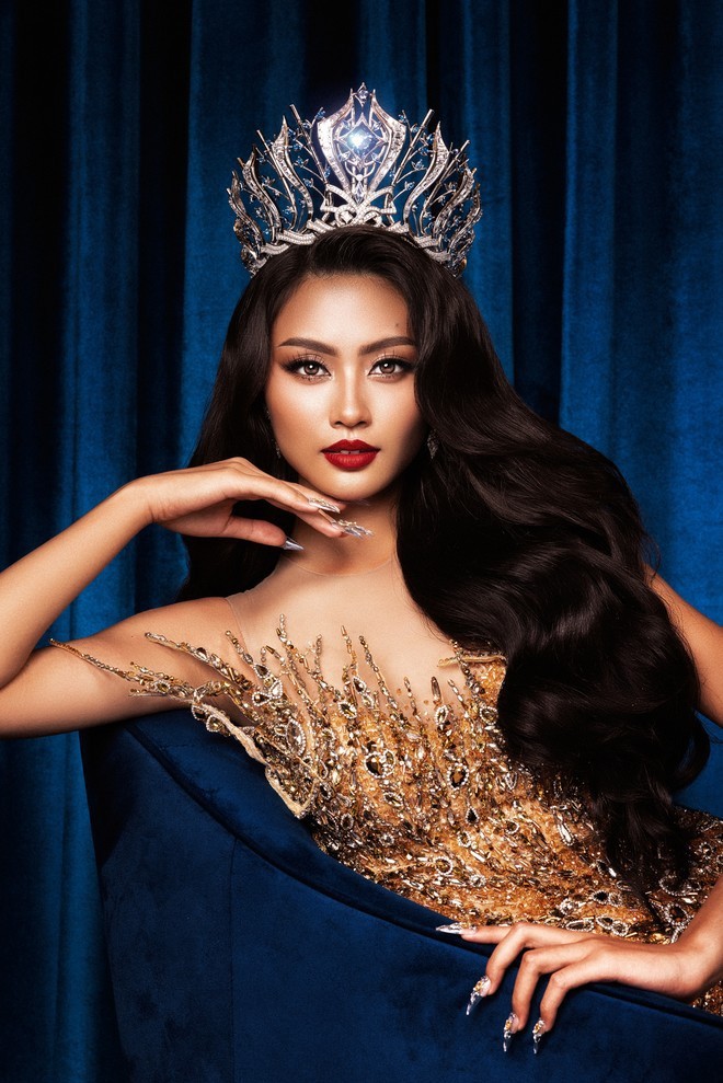 Nhan sắc nước chủ nh&agrave; Việt Nam sẽ tham gia tranh t&agrave;i tại đấu trường "Miss Cosmo 2024" l&agrave; B&ugrave;i Thị Xu&acirc;n Hạnh