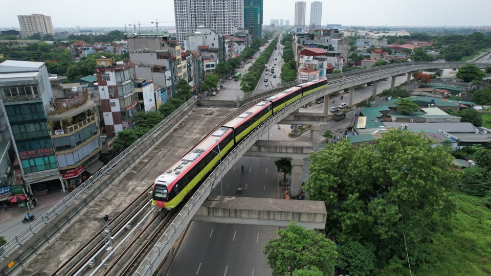 Đoạn tr&ecirc;n cao tuyến ĐSĐT Nhổn - Ga H&agrave; Nội đ&atilde; ch&iacute;nh thức được cấp Chứng nhận an to&agrave;n hệ thống.