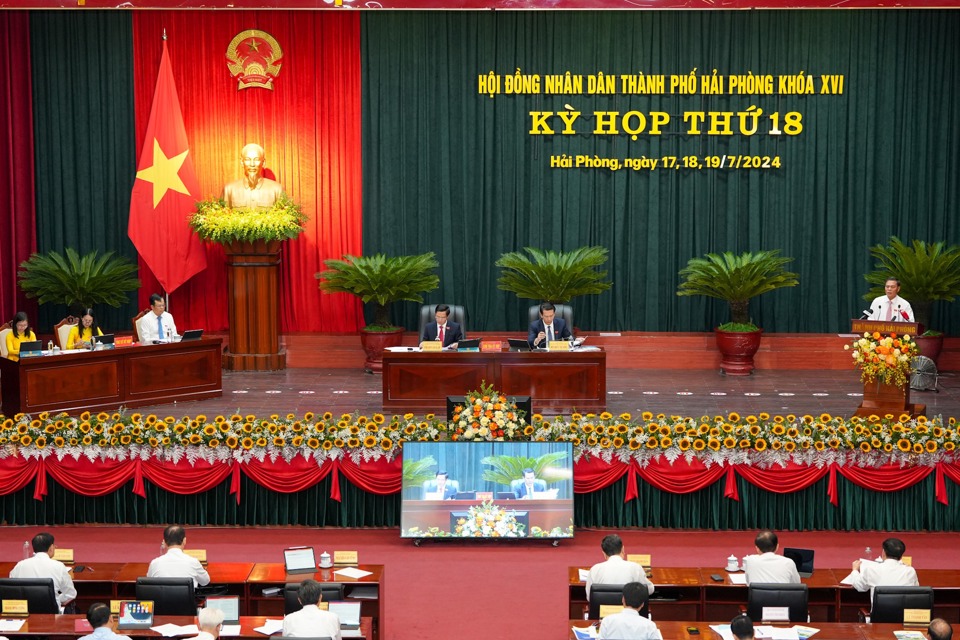 Quang cảnh Kỳ họp thứ 18 HĐND TP Hải Ph&ograve;ng.