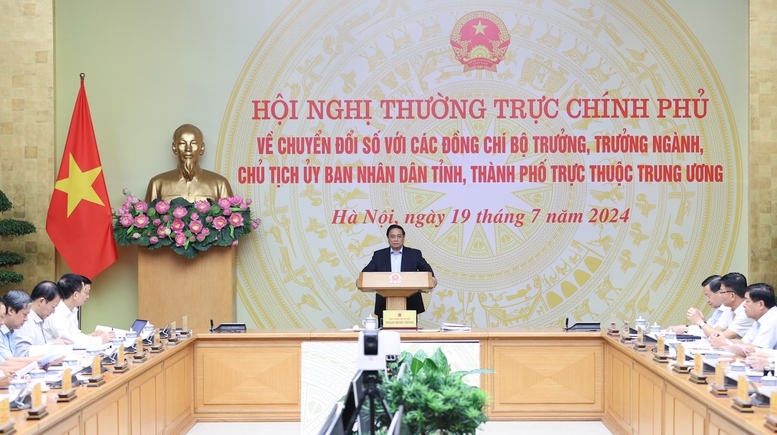 Hội nghị được kết nối trực tuyến từ trụ sở Ch&iacute;nh phủ tới UBND c&aacute;c tỉnh, th&agrave;nh phố trực thuộc Trung ương - Ảnh: VGP/Nhật Bắc