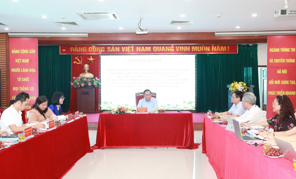 Quang cảnh cuộc kiểm tra.