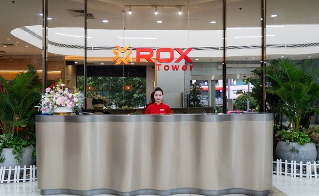 ROX Tower Nguyễn Ch&iacute; Thanh l&agrave; một trong c&aacute;c dự &aacute;n văn ph&ograve;ng hạng A c&oacute; hạ tầng đồng bộ, trang thiết bị hiện đại