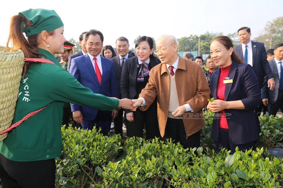 Tổng B&iacute; thư Nguyễn Ph&uacute; Trọng trong chuyến thăm v&agrave; l&agrave;m việc với tỉnh Th&aacute;i Nguy&ecirc;n v&agrave;o đầu năm 2023. Ảnh: B&aacute;o Th&aacute;i Nguy&ecirc;n.