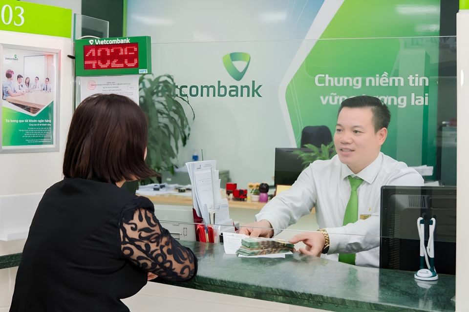 Gương sáng tại PGD Như Quỳnh - Vietcombank Hưng Yên - Ảnh 2