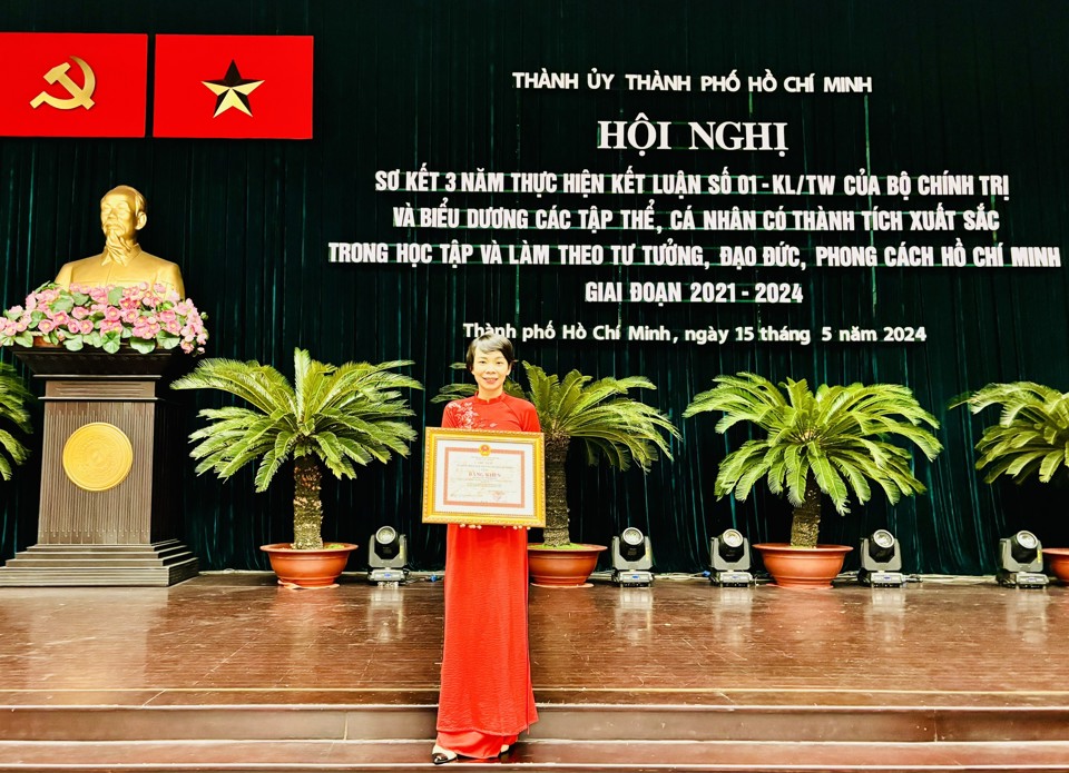 Chị Nguyễn Thị Hải H&agrave;, c&ocirc;ng d&acirc;n trẻ ti&ecirc;u biểu Th&agrave;nh phố Hồ Ch&iacute; Minh