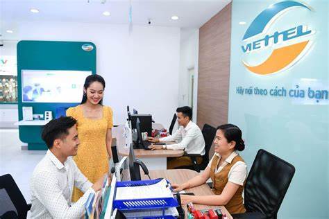 Viettel dẫn đầu về doanh thu trong nửa đầu năm 2024