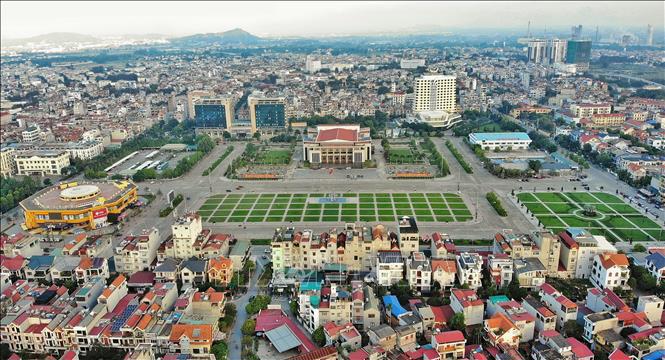 Quảng trường trung t&acirc;m TP Bắc Giang.