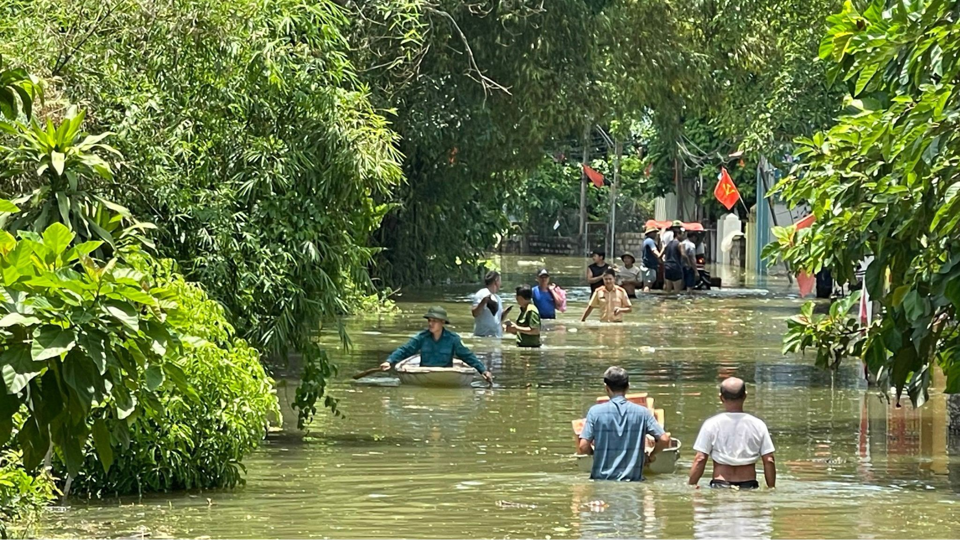 Huyện Chương Mỹ c&ograve;n 24 th&ocirc;n, x&oacute;m bị ngập...