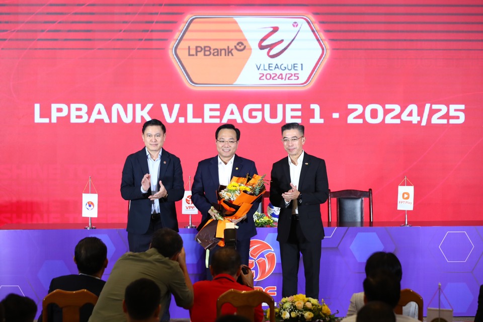 V-League 2024/2025 sẽ c&oacute; nh&agrave; t&agrave;i trợ mới.